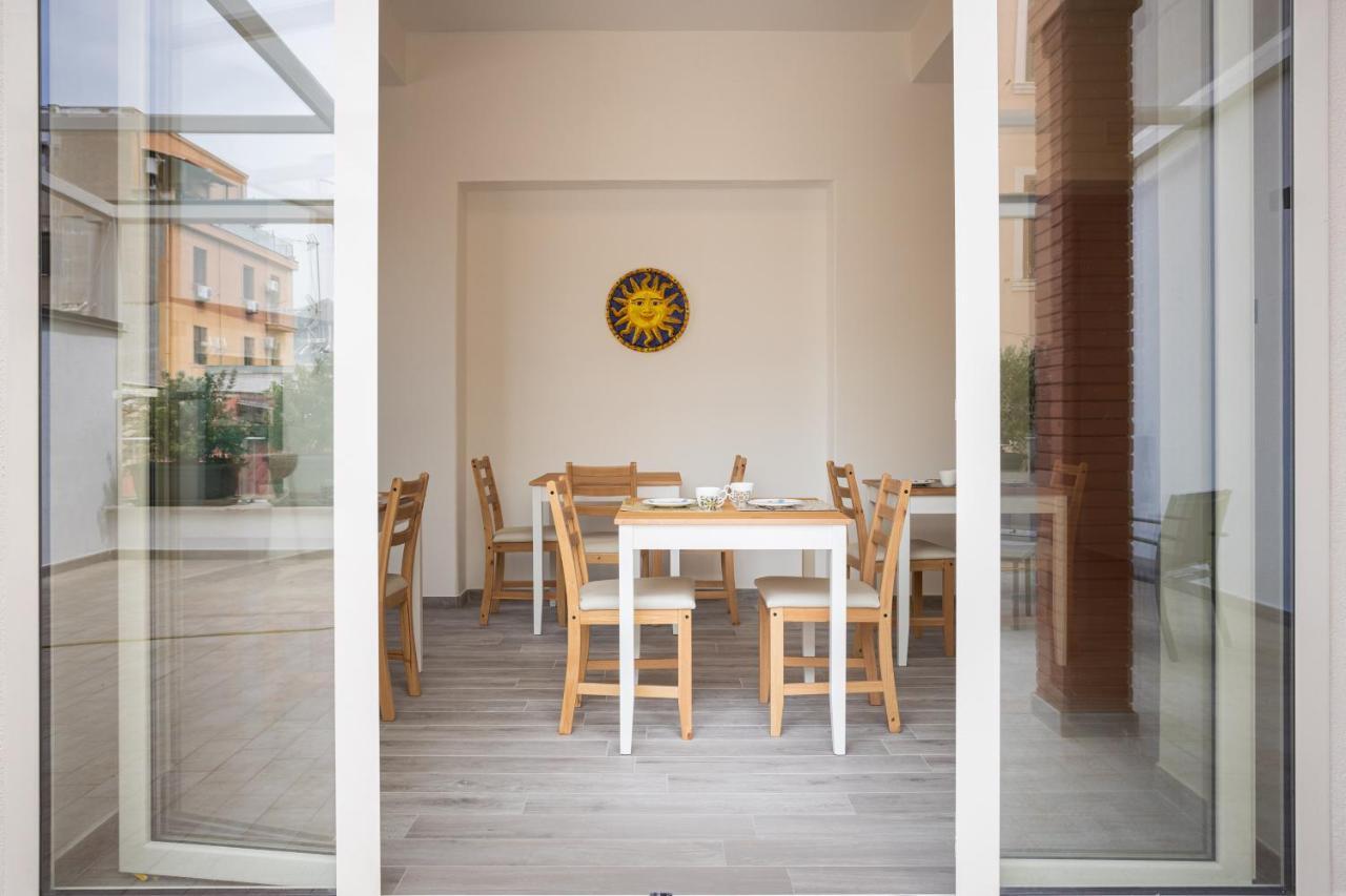 Le Cinque Stanze Palermo Room&Breakfast エクステリア 写真