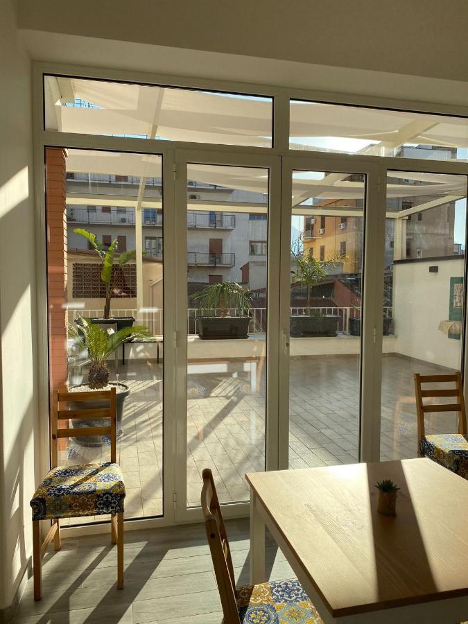 Le Cinque Stanze Palermo Room&Breakfast エクステリア 写真